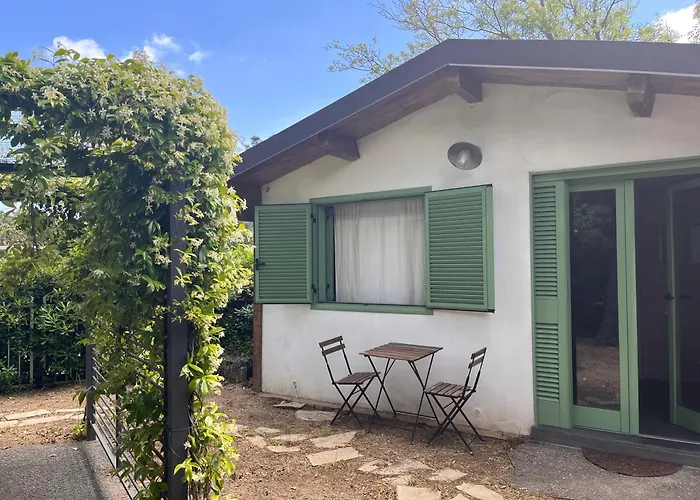 Chalet Miniglamp E.v. - Camping